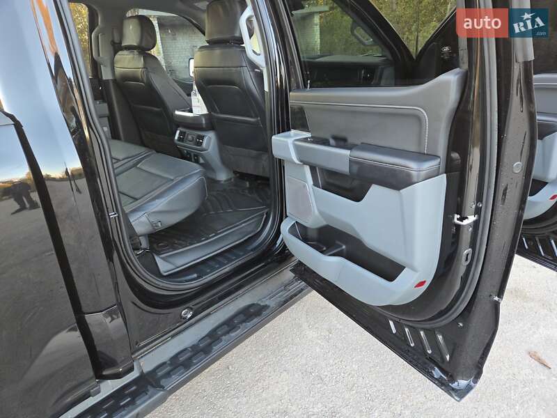 Пикап Ford F-150 2023 в Тернополе фото 24 Пикап Ford F-150 2023 в Тернополе