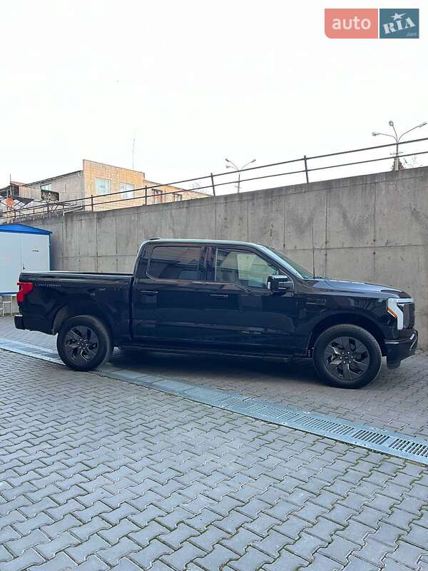 Пикап Ford F-150 2022 в Тернополе фото 10 Пикап Ford F-150 2022 в Тернополе