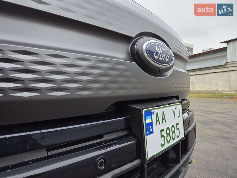 Пікап Ford F-150 2023 в Києві фото 11 Пікап Ford F-150 2023 в Києві