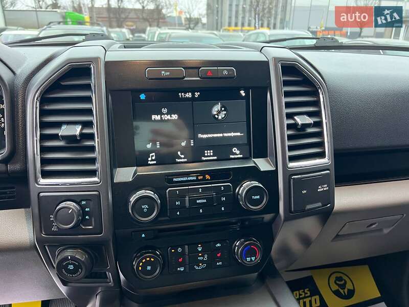 Пикап Ford F-150 2016 в Ивано-Франковске