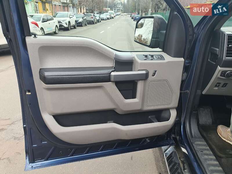 Пикап Ford F-150 2016 в Киеве