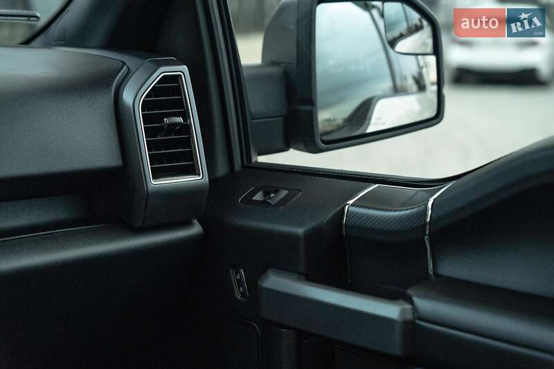 Пикап Ford F-150 2018 в Черновцах