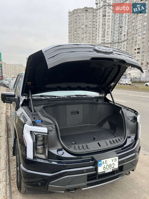 Пикап Ford F-150 2023 в Киеве