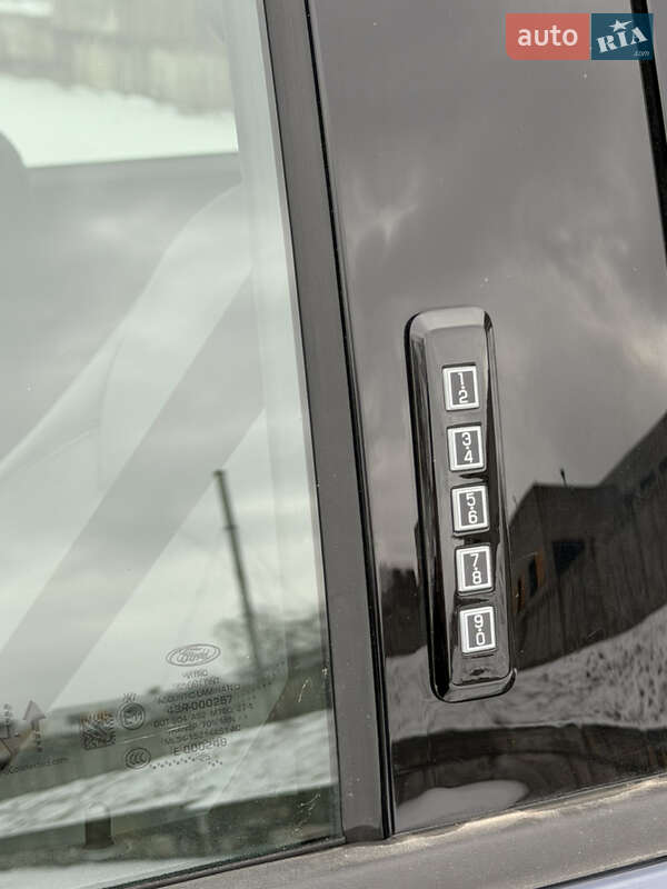 Пікап Ford F-150 2025 в Дніпрі