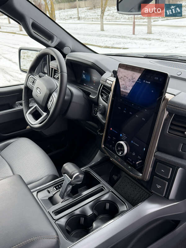 Пікап Ford F-150 2025 в Дніпрі