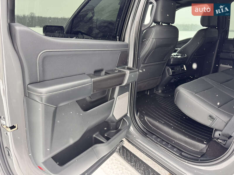 Пикап Ford F-150 2021 в Умани фото 16 Пикап Ford F-150 2021 в Умани