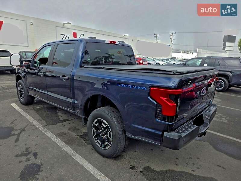Пикап Ford F-150 2022 в Львове