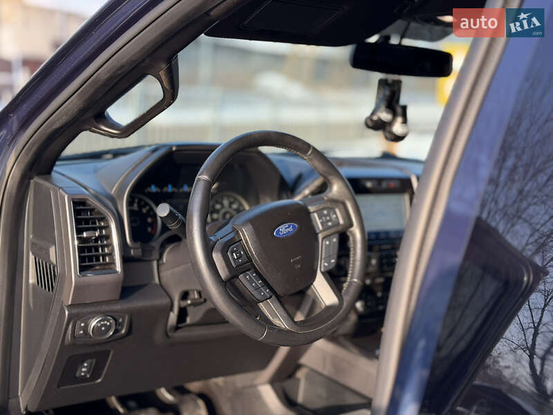 Пикап Ford F-150 2017 в Киеве