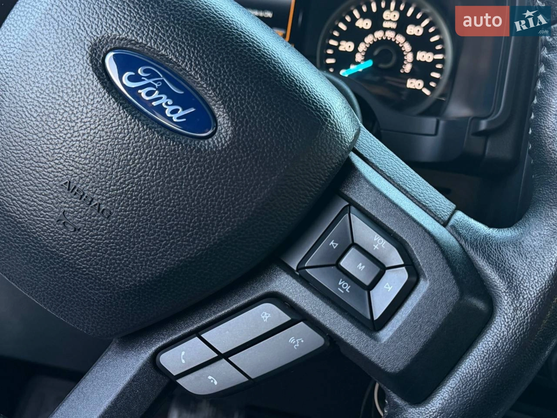 2019 Ford F-150 - мініатюра 31