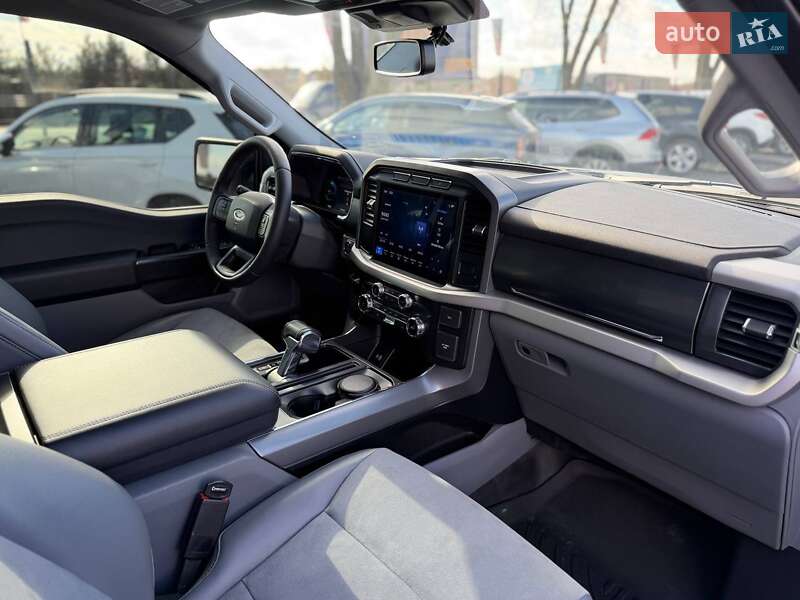 Пикап Ford F-150 2022 в Львове