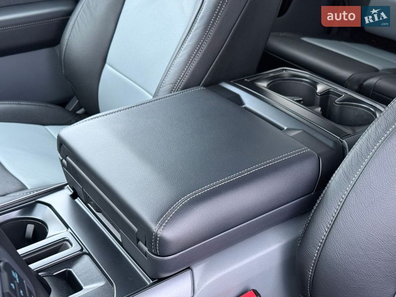 Пикап Ford F-150 2023 в Киеве