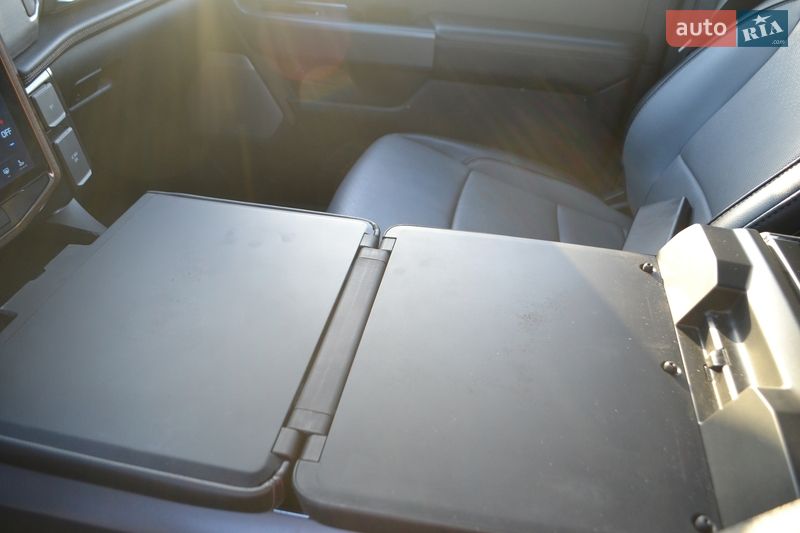 Пикап Ford F-150 2022 в Тернополе