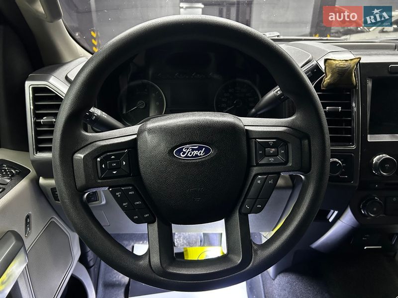 Пікап Ford F-150 2018 в Чернівцях