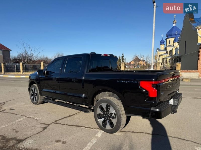 Пикап Ford F-150 2023 в Киеве фото 14 Пикап Ford F-150 2023 в Киеве