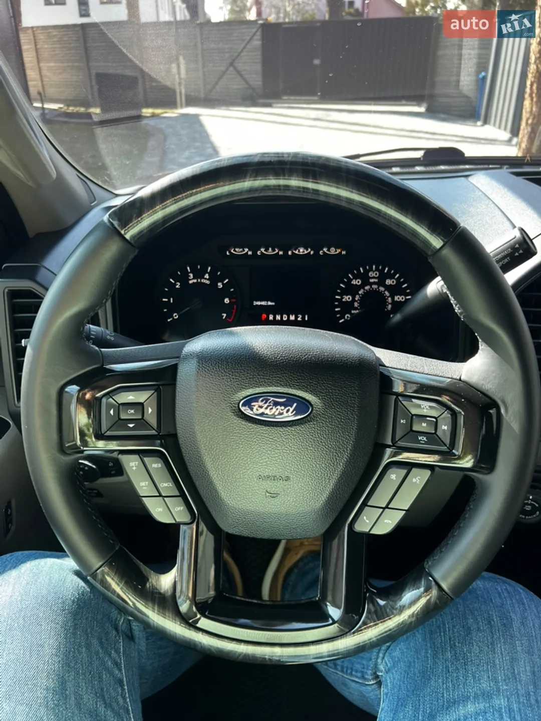 2015 Ford F-150 - мініатюра 17