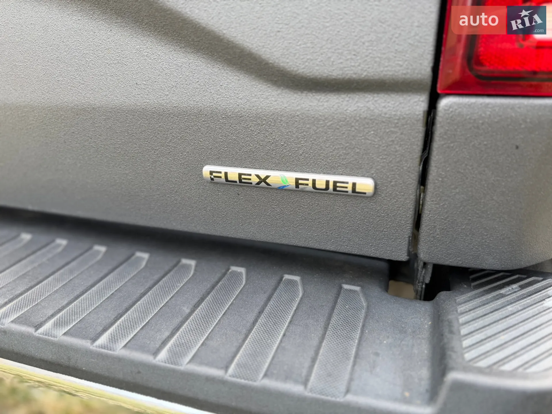 2015 Ford F-150 - мініатюра 15