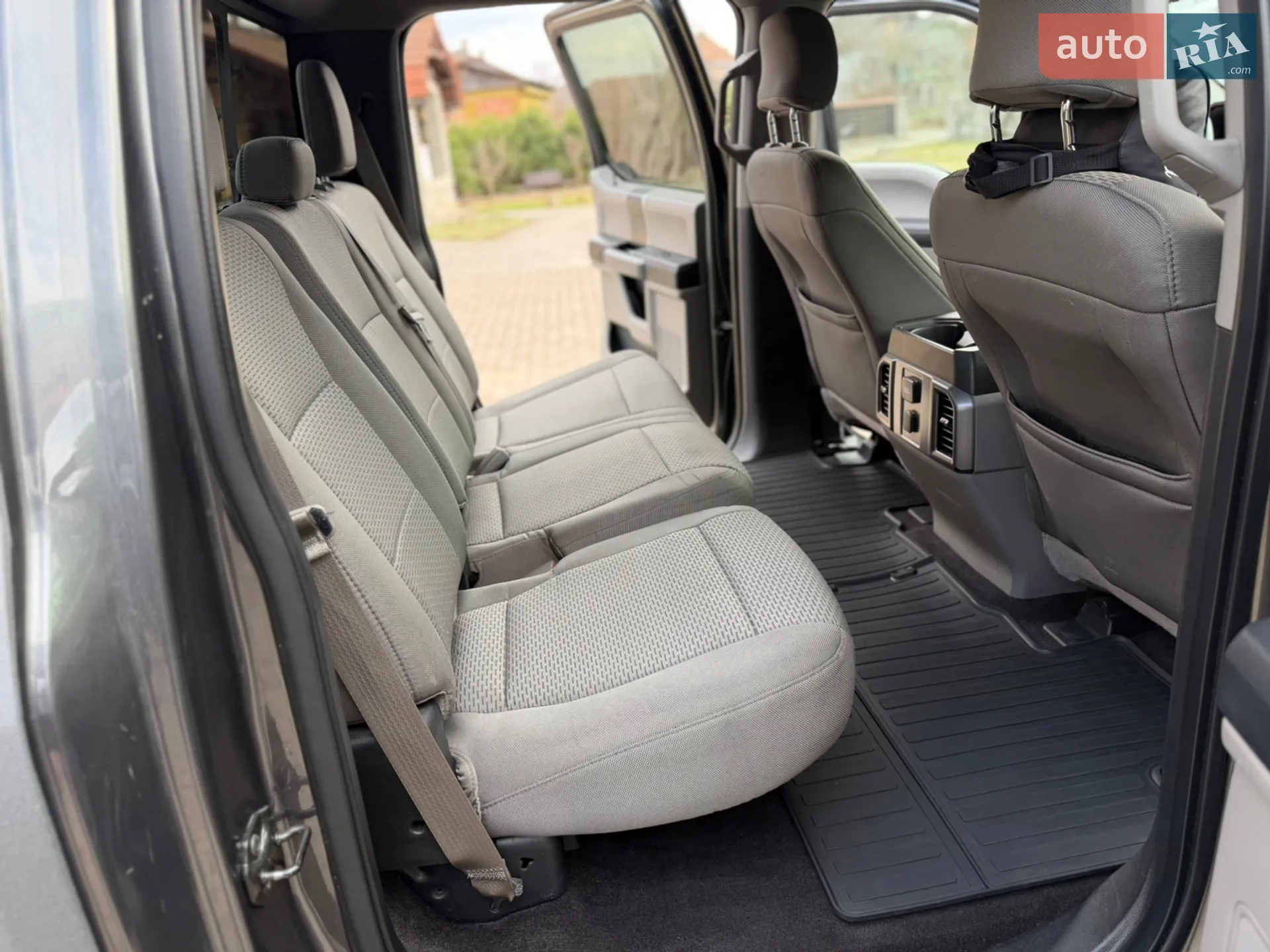 2015 Ford F-150 - мініатюра 27
