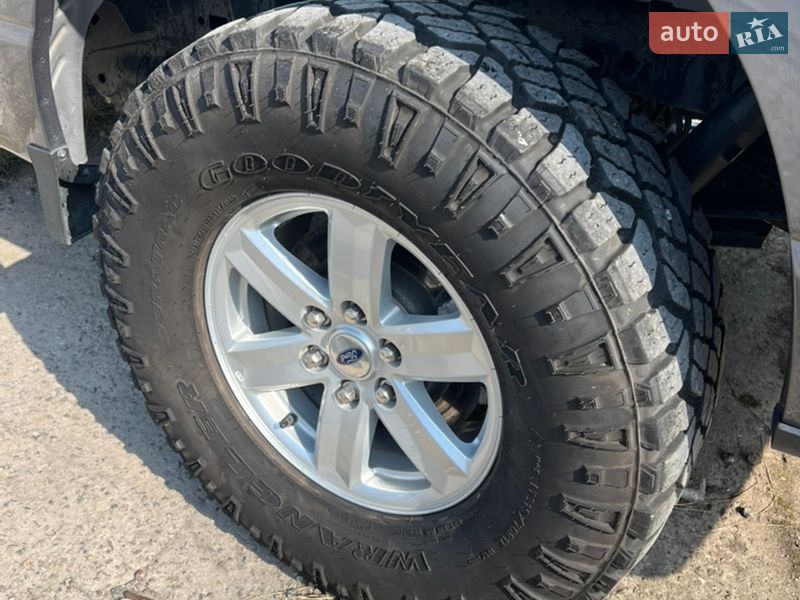 Пікап Ford F-150 2022 в Києві фото 9 Пікап Ford F-150 2022 в Києві