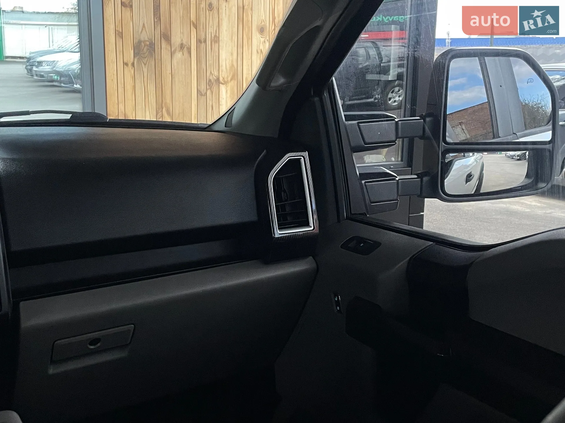 2015 Ford F-150 - мініатюра 58