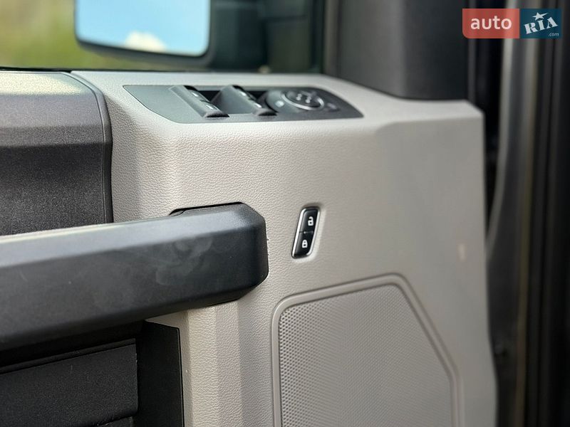 Пікап Ford F-150 2015 в Ковелі