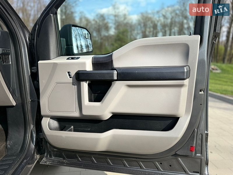 Пікап Ford F-150 2015 в Ковелі