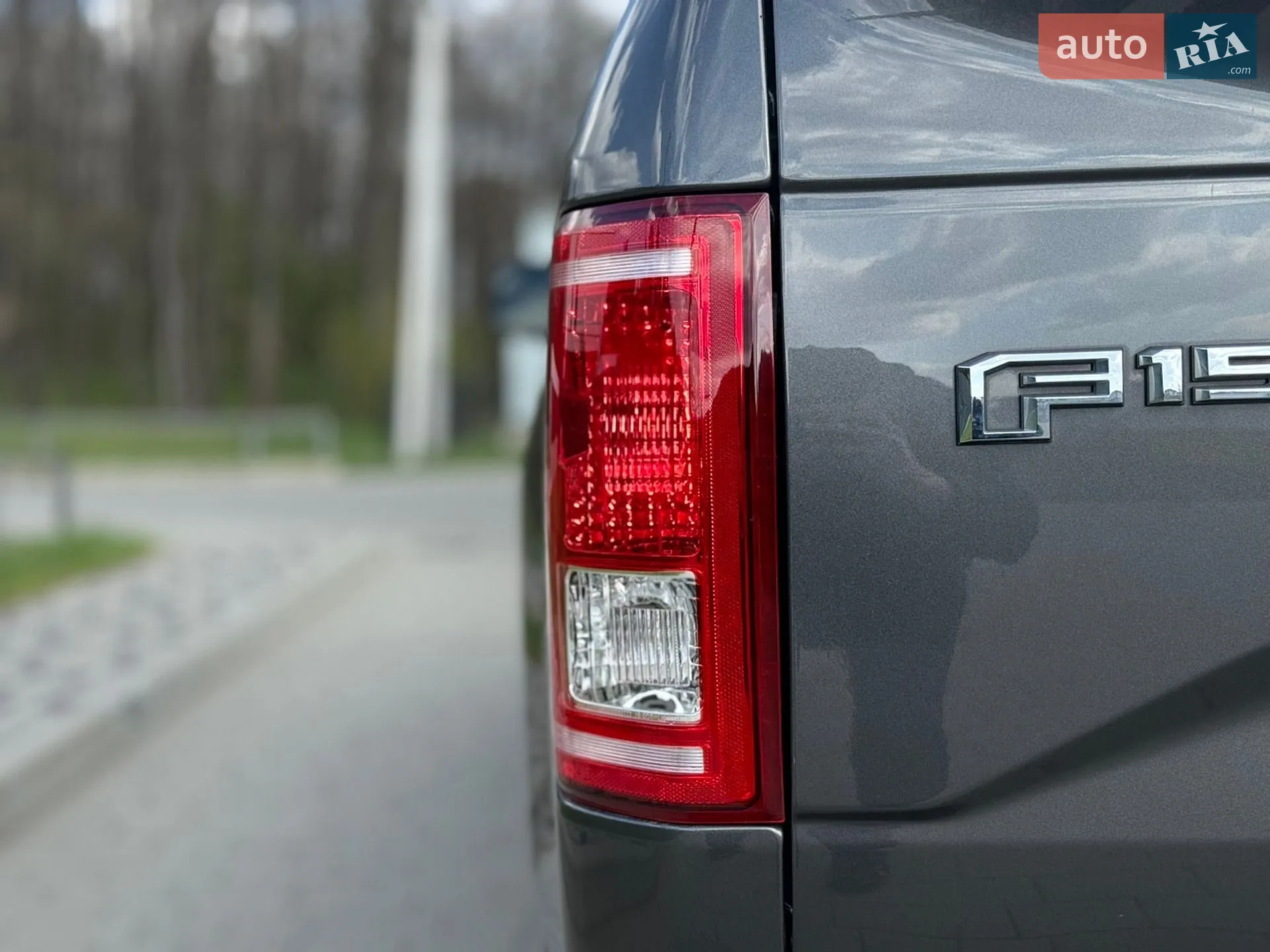2015 Ford F-150 - мініатюра 129