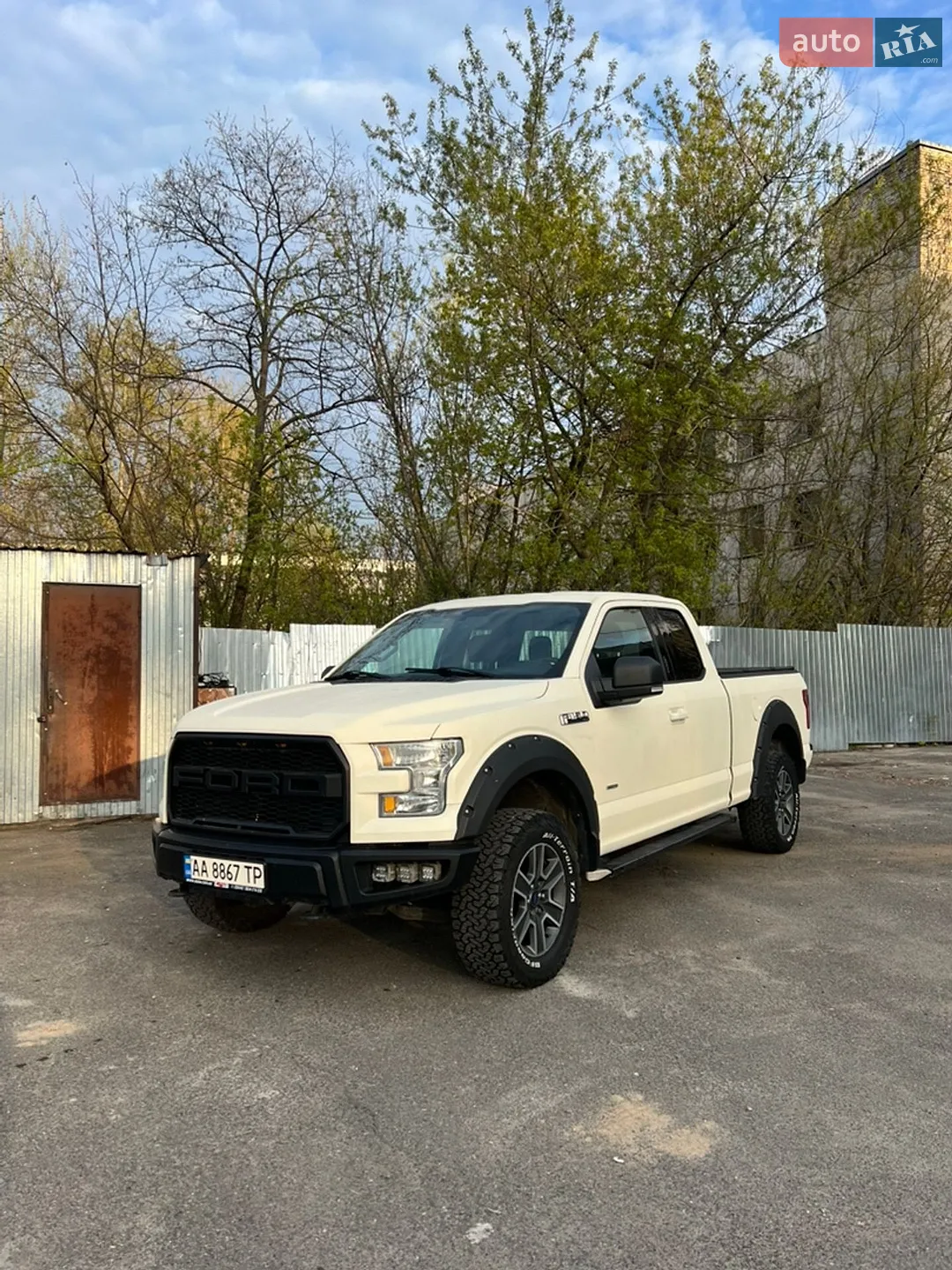 2015 Ford F-150 - мініатюра 2