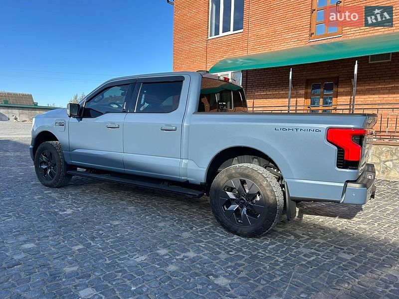 Пикап Ford F-150 2023 в Дунаевцах