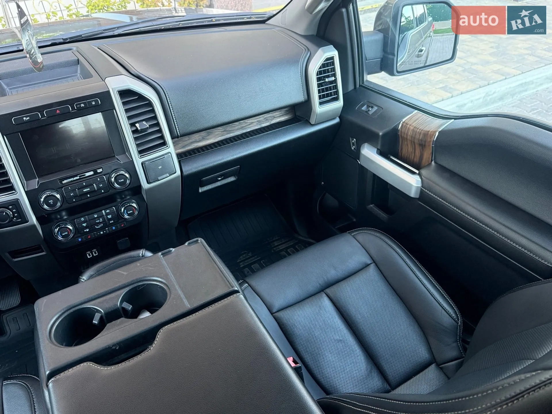 2019 Ford F-150 - мініатюра 16