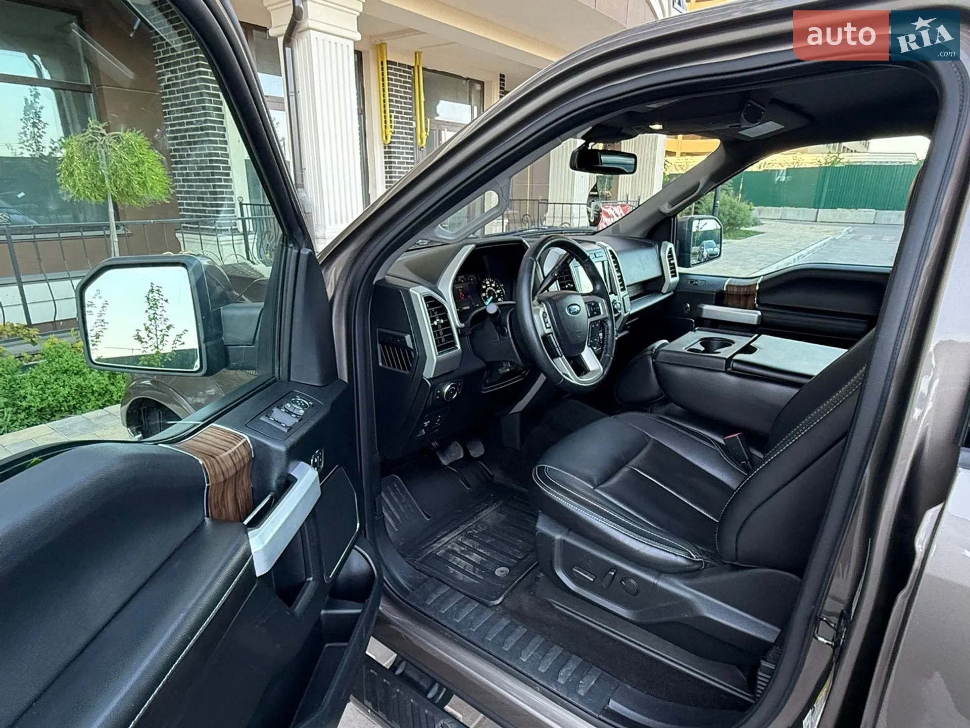 2019 Ford F-150 - мініатюра 26