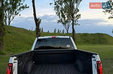 Пикап Ford F-150 2024 в Рованцах