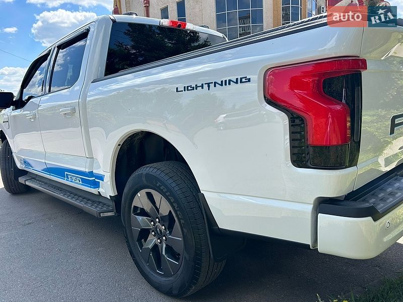 Пикап Ford F-150 2023 в Тернополе