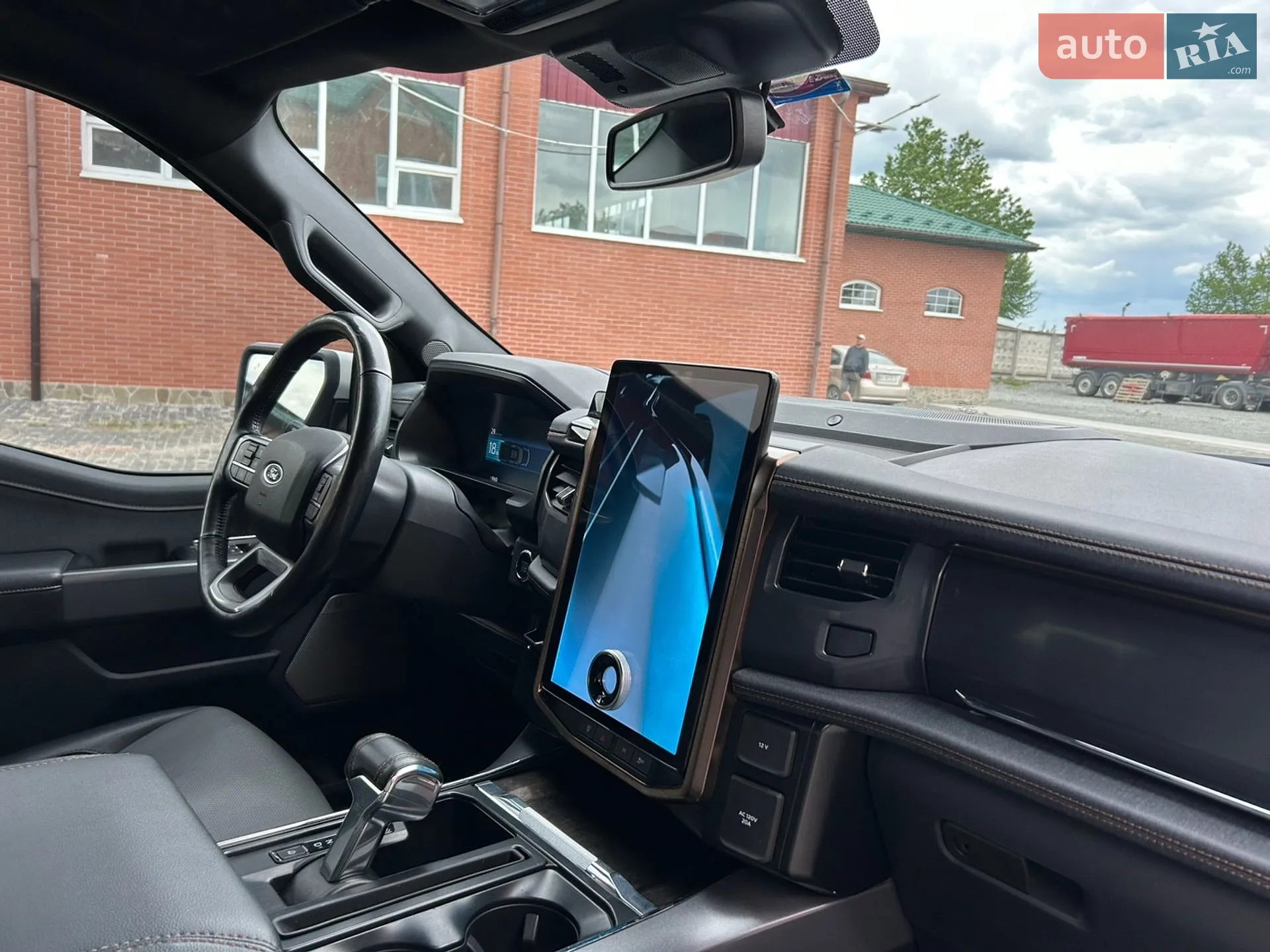 2022 Ford F-150 - мініатюра 36
