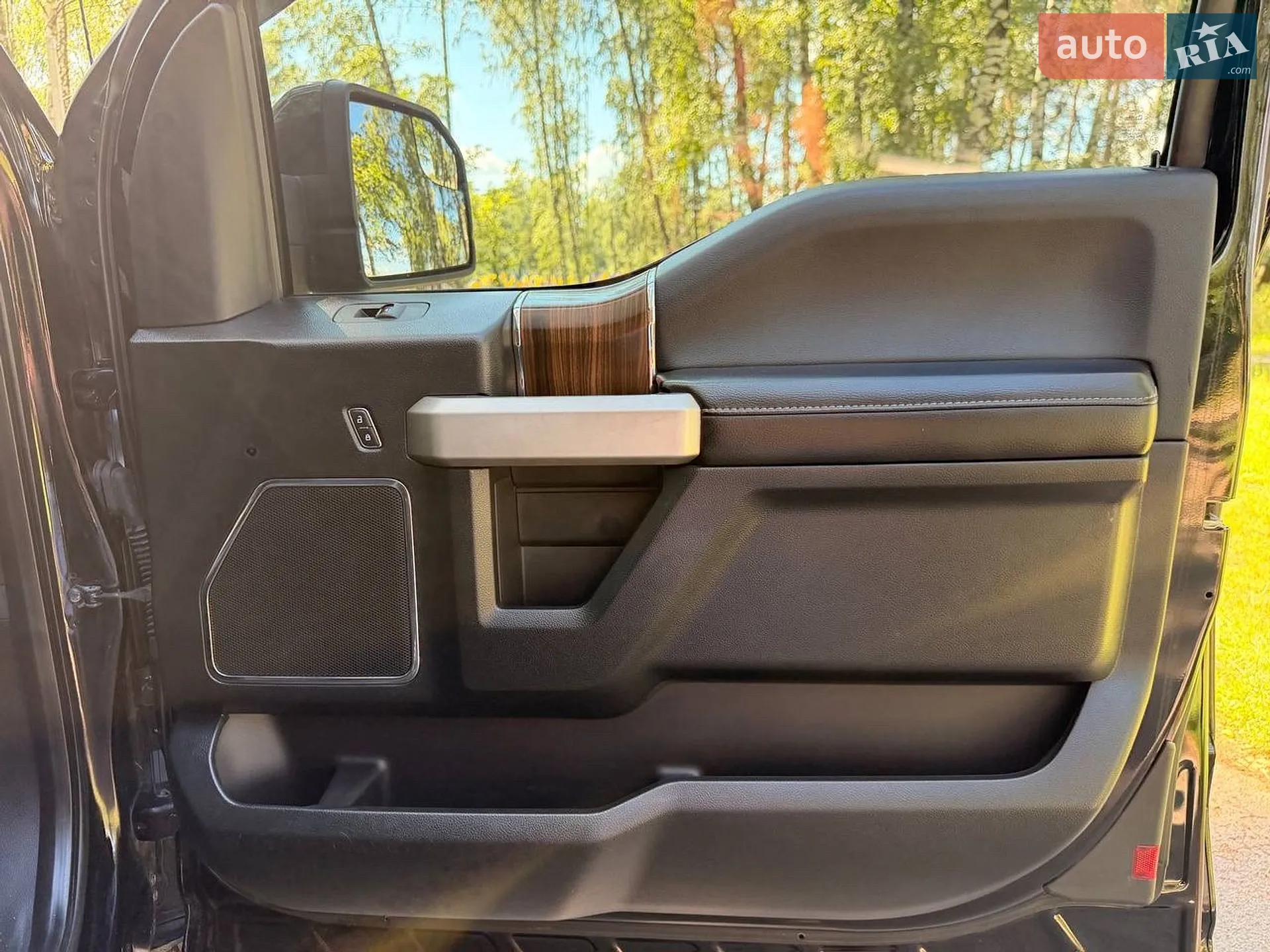 2015 Ford F-150 - мініатюра 41