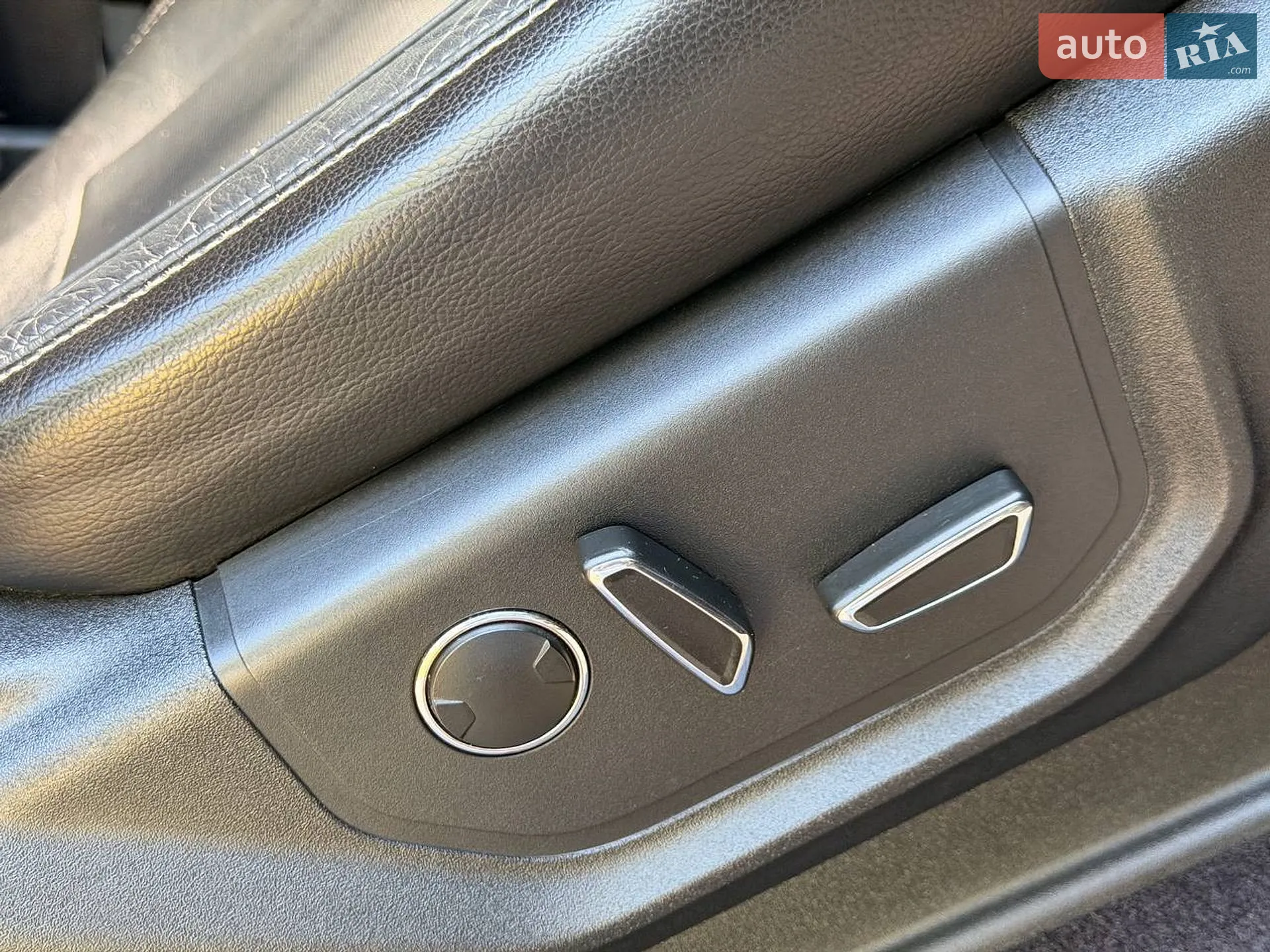 2015 Ford F-150 - мініатюра 51