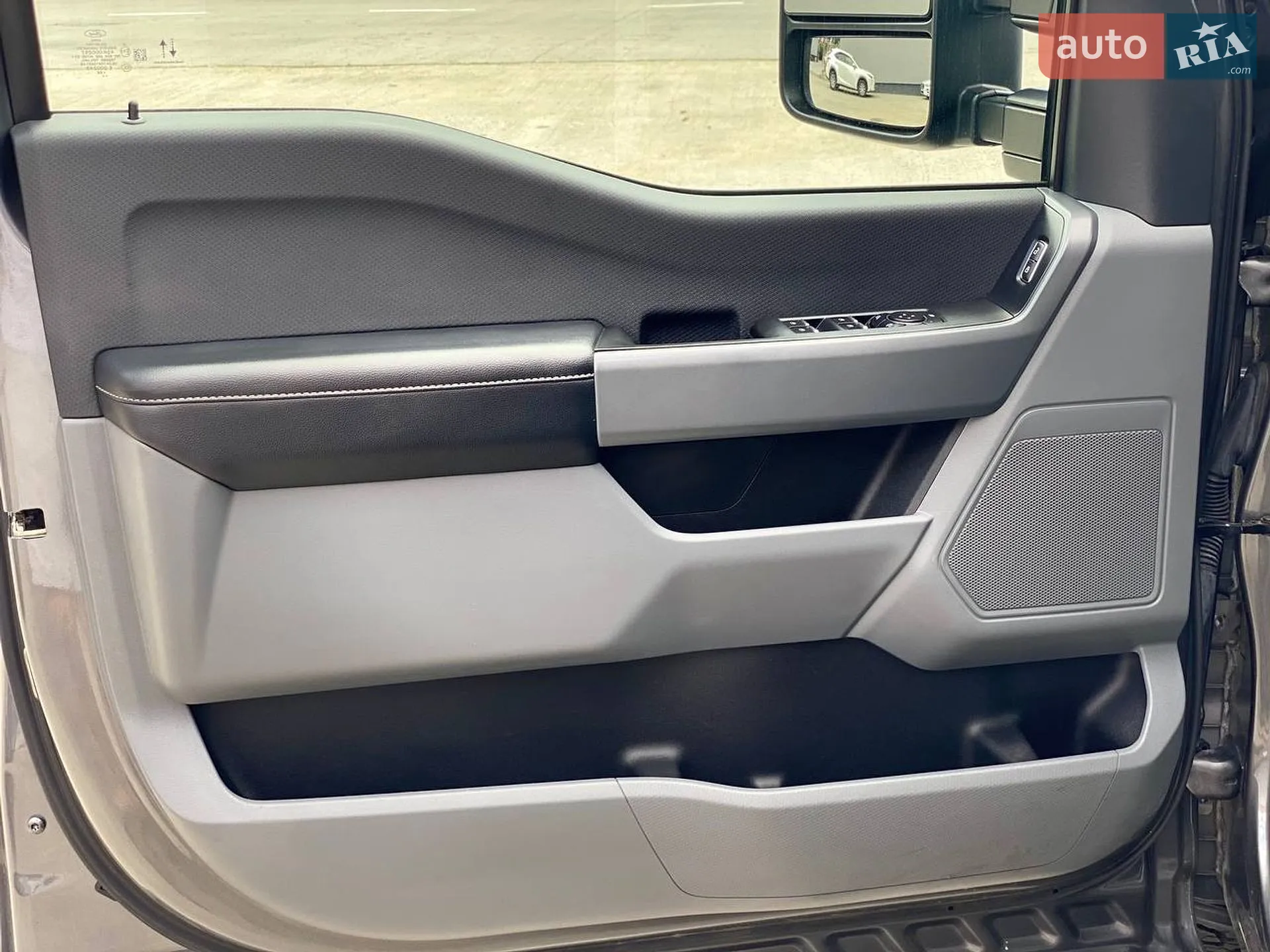 2022 Ford F-150 - мініатюра 31