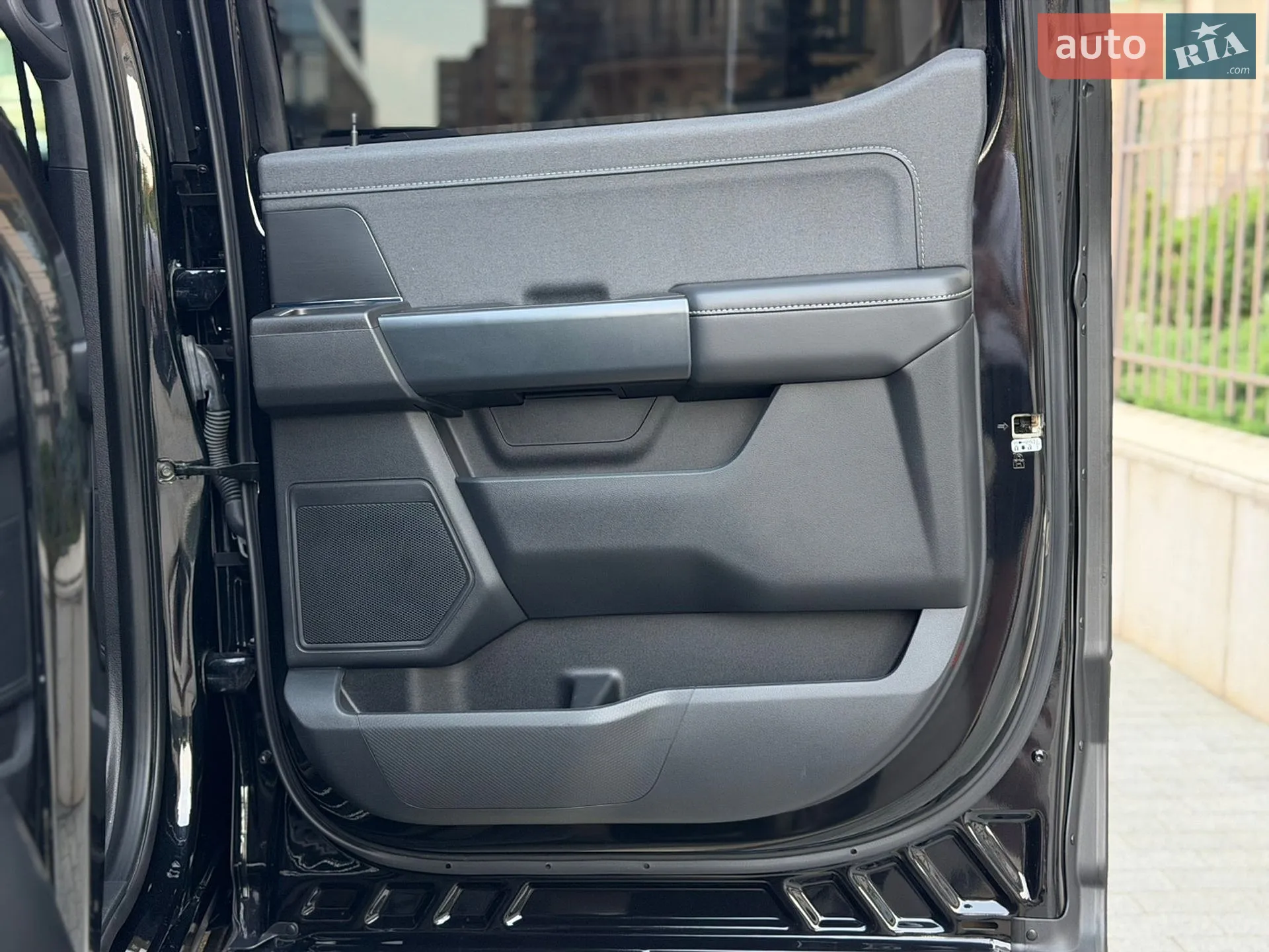 2022 Ford F-150 - мініатюра 61