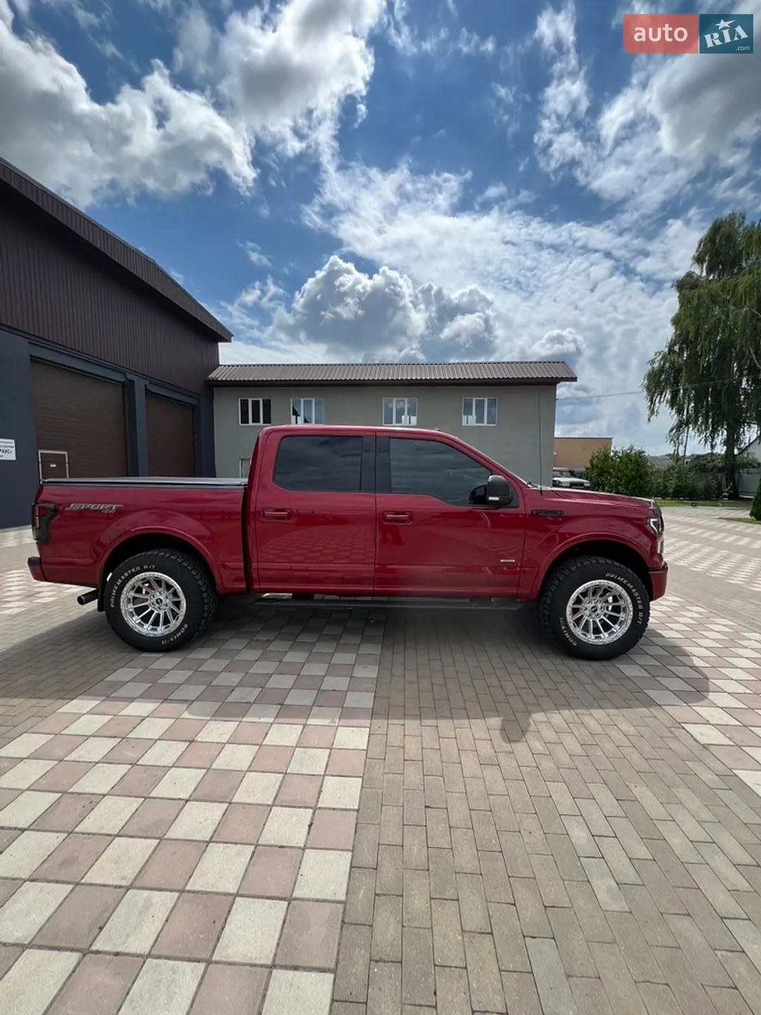 2017 Ford F-150 - мініатюра 3