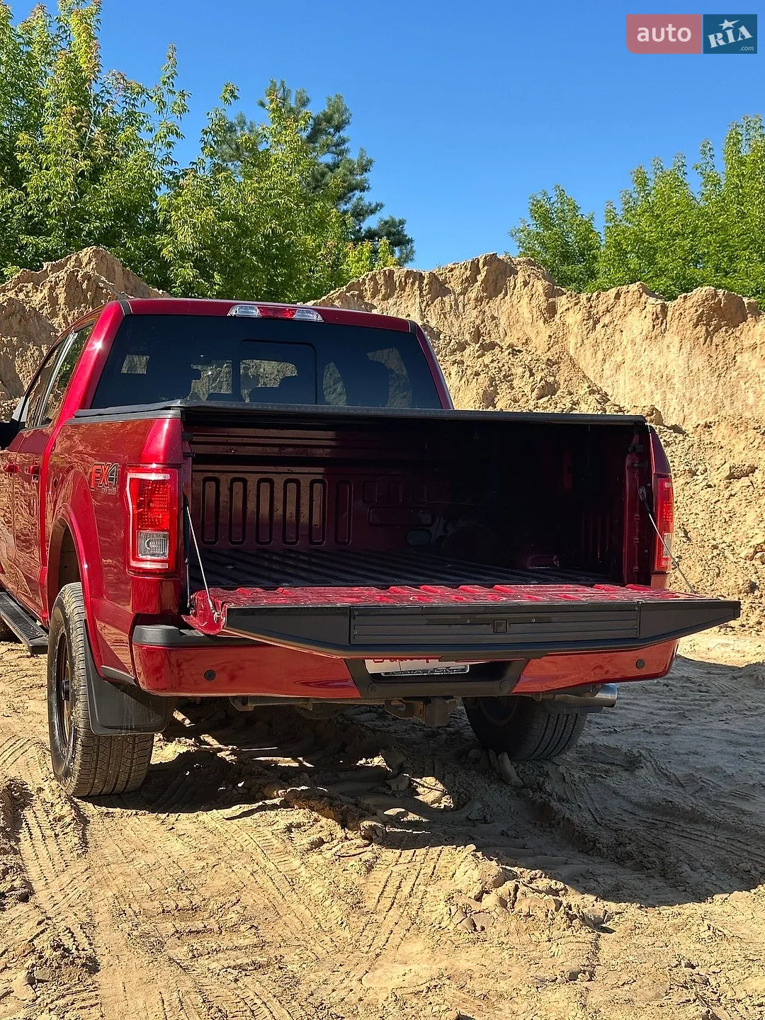 2015 Ford F-150 - мініатюра 13