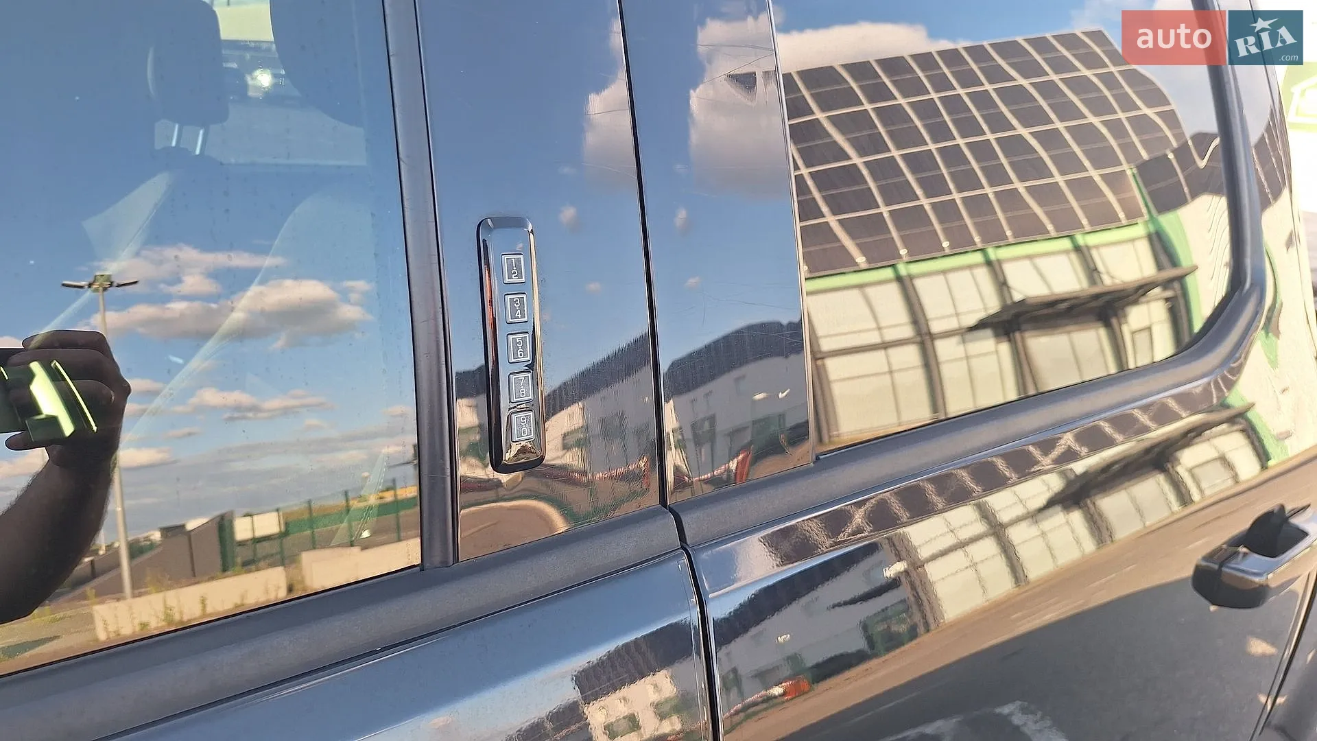 2021 Ford F-150 - мініатюра 11