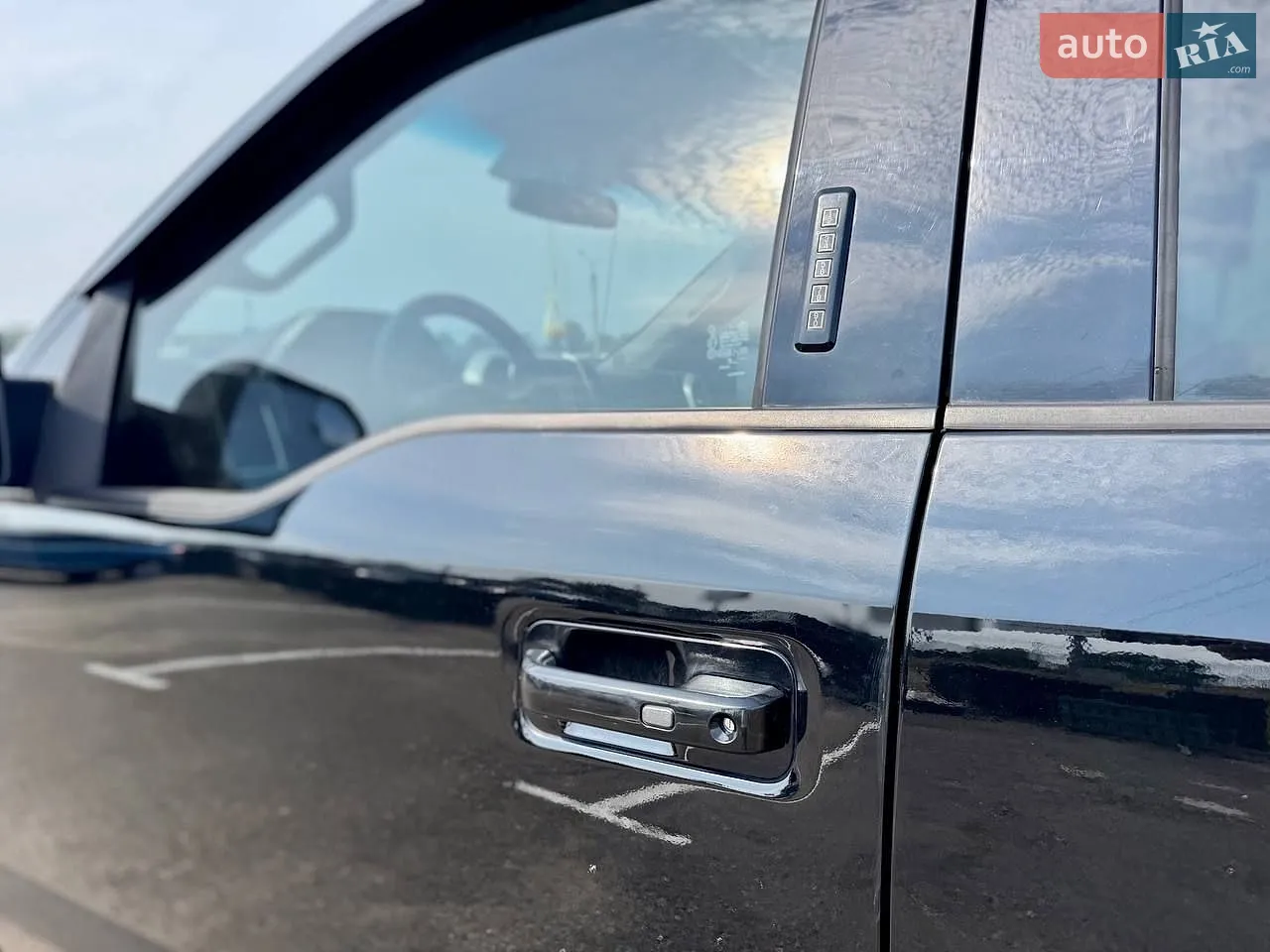 2015 Ford F-150 - мініатюра 24