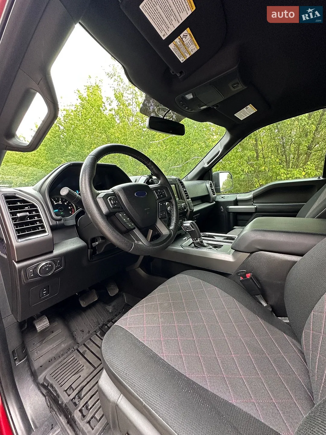 2015 Ford F-150 - мініатюра 23