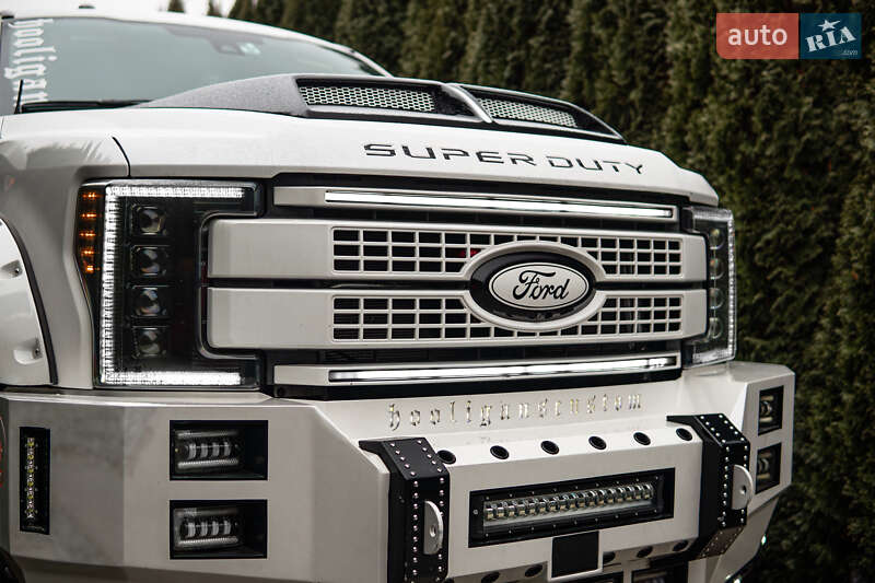 Пикап Ford F-250 2017 в Ровно