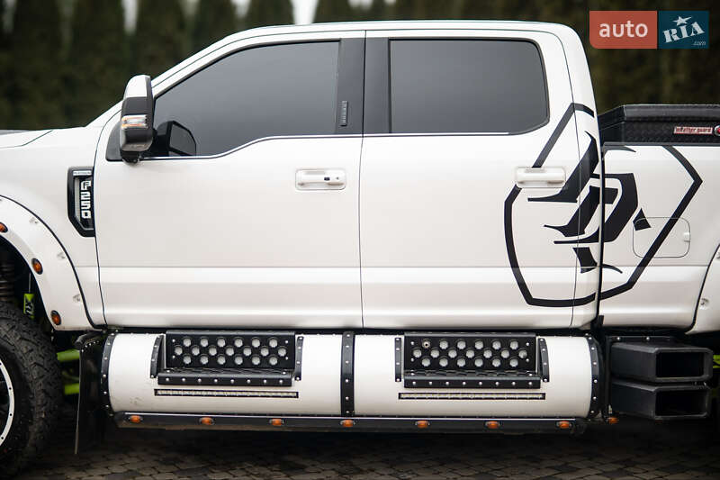 Пикап Ford F-250 2017 в Ровно