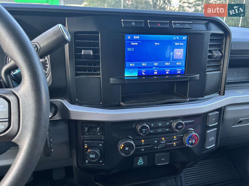 Пикап Ford F-250 2023 в Вышгороде