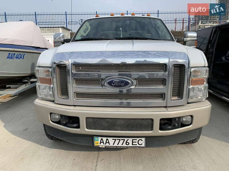 Пикап Ford F-250 2010 в Киеве