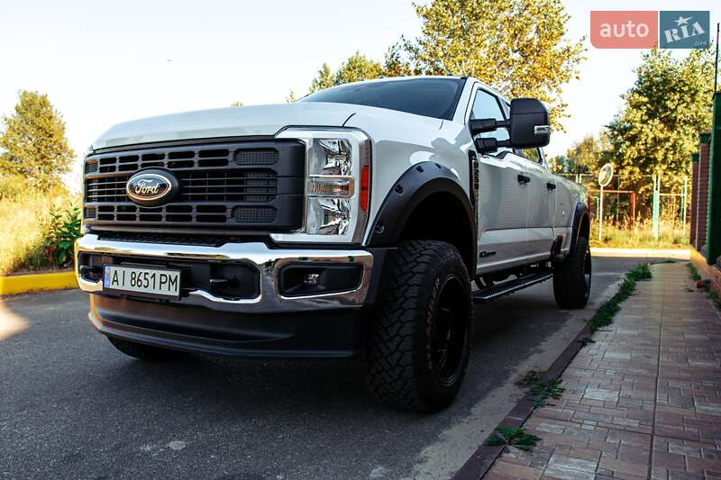 Пікап Ford F-250 2023 в Вишгороді