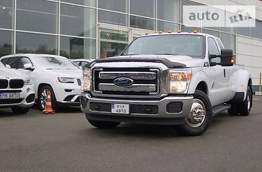 Пикап Ford F-350 2016 в Киеве