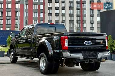 Пикап Ford F-350 2017 в 