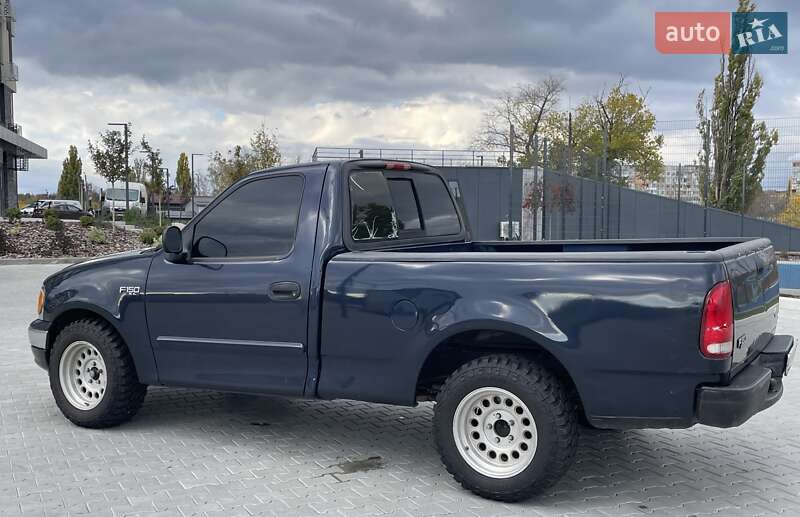 Другие грузовики Ford F-350 2004 в Кропивницком фото 3 Другие грузовики Ford F-350 2004 в Кропивницком
